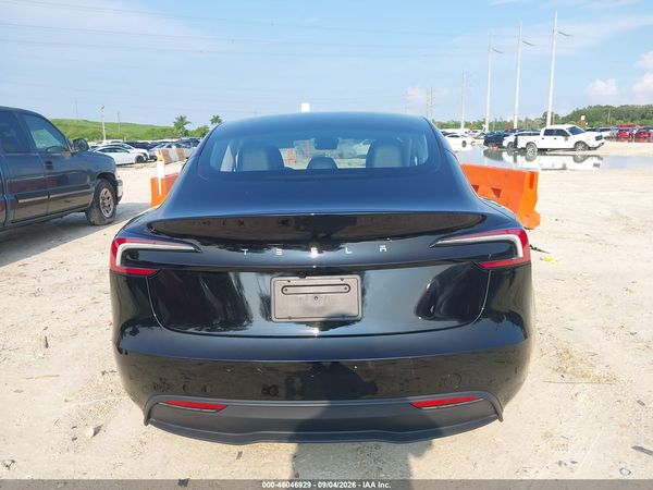 2025 TESLA MODEL 3 — I119
