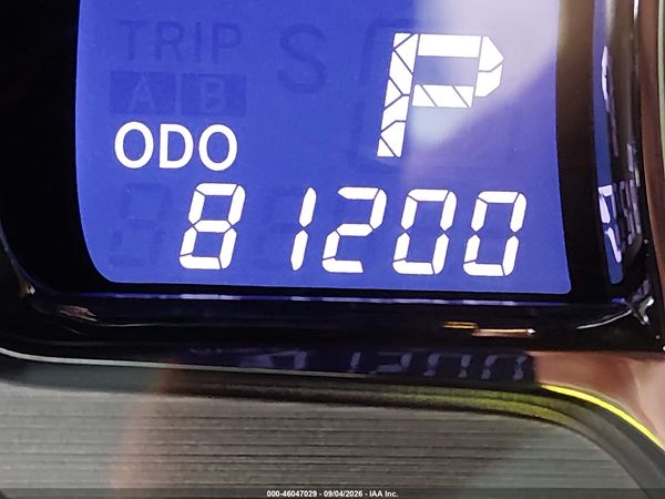 2014 TOYOTA SIENNA XLE V6 8 PASSENGER — I118