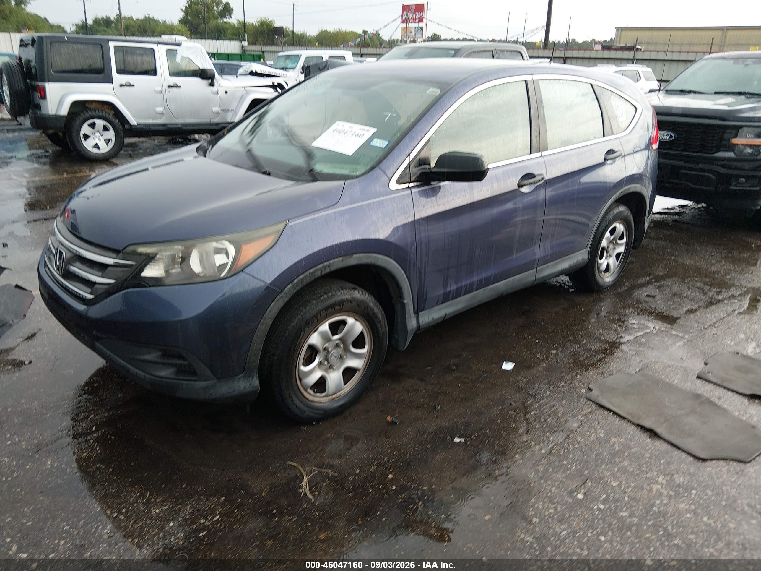 2013 HONDA CR-V LX — I2