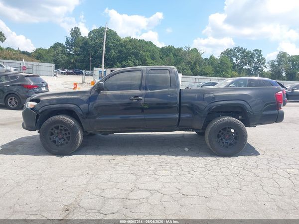 2018 TOYOTA TACOMA SR — I117