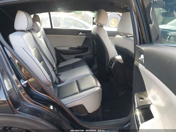 2019 KIA SPORTAGE EX — I8