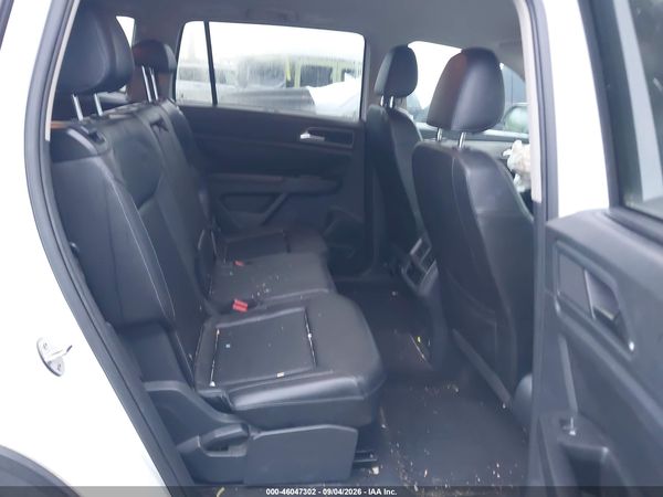 2018 VOLKSWAGEN ATLAS 3.6L V6 SE — I8