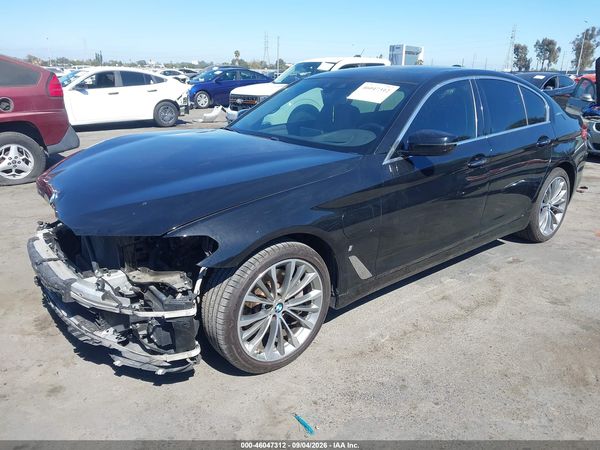 2018 BMW 530E — I2
