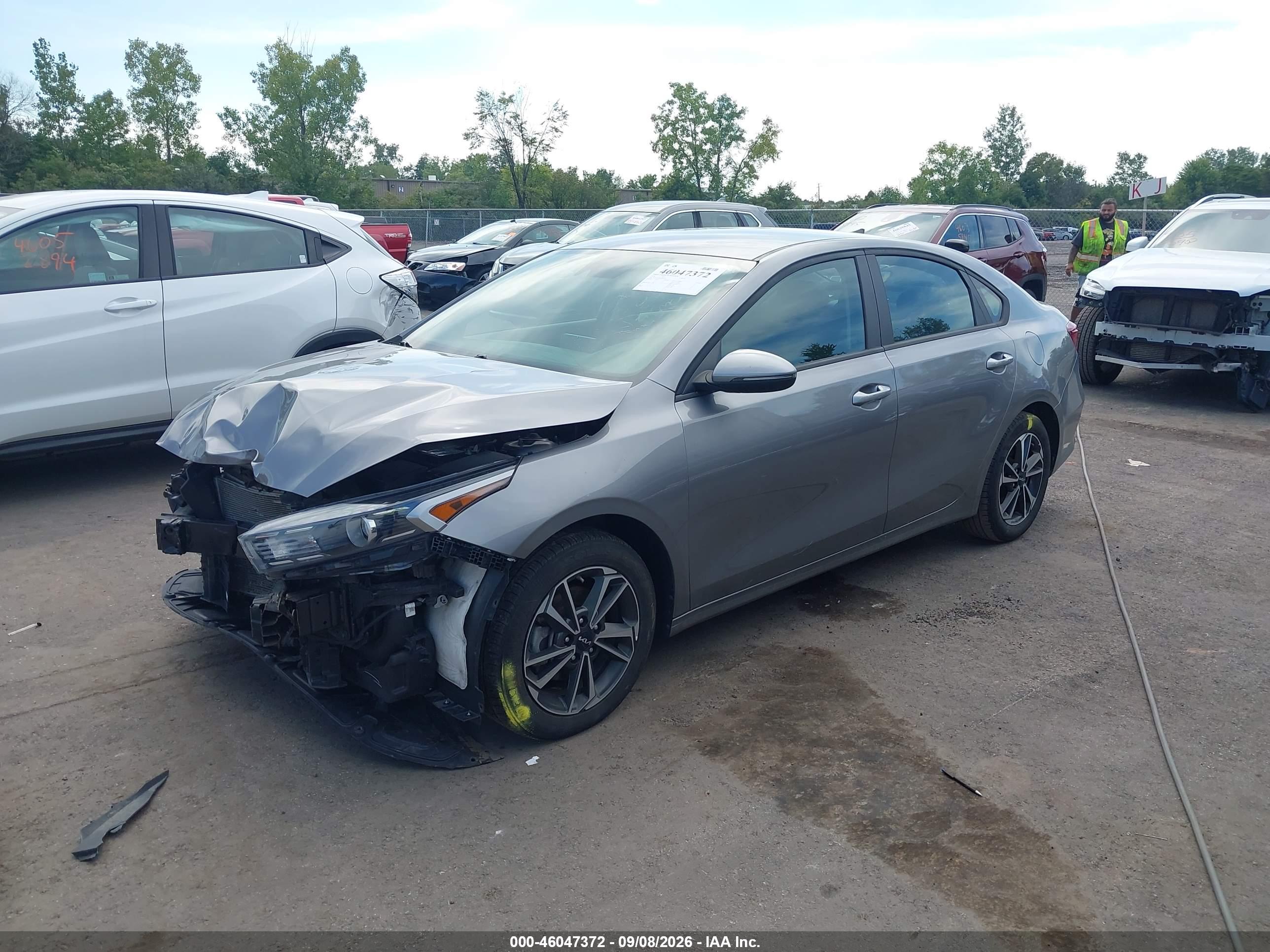 2024 KIA FORTE LXS — I2