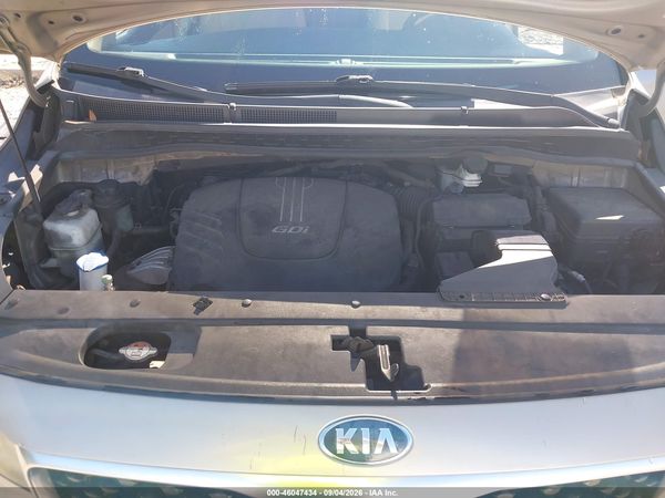 2016 KIA SEDONA LX — I10