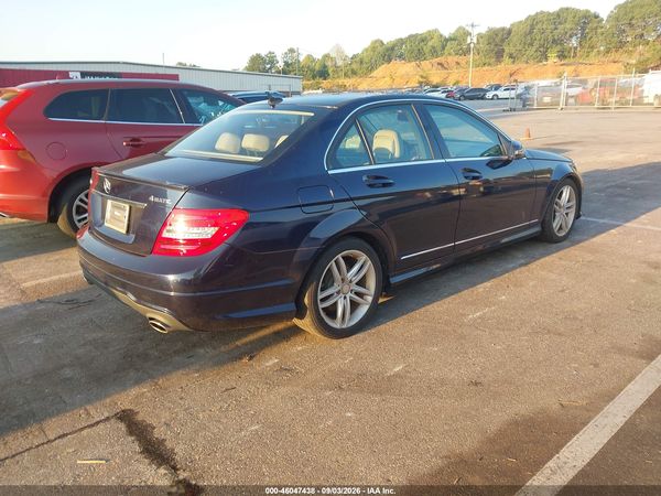 2012 MERCEDES-BENZ C 300