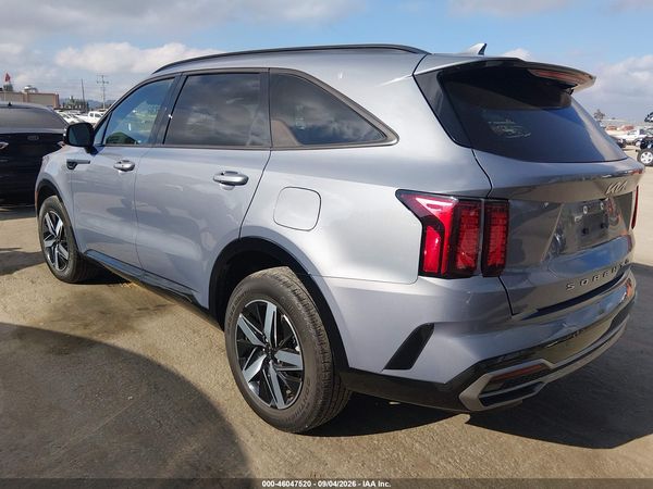 2022 KIA SORENTO S — I3