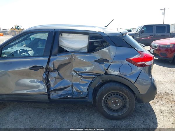 2019 NISSAN KICKS S — I6