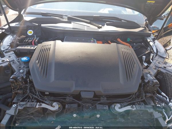 2024 AUDI Q8 E-TRON S LINE PRESTIGE QUATTRO — I10