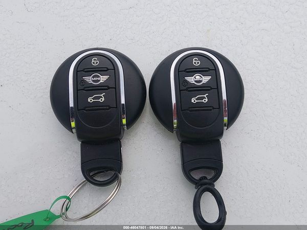 2014 MINI HARDTOP COOPER S — I11