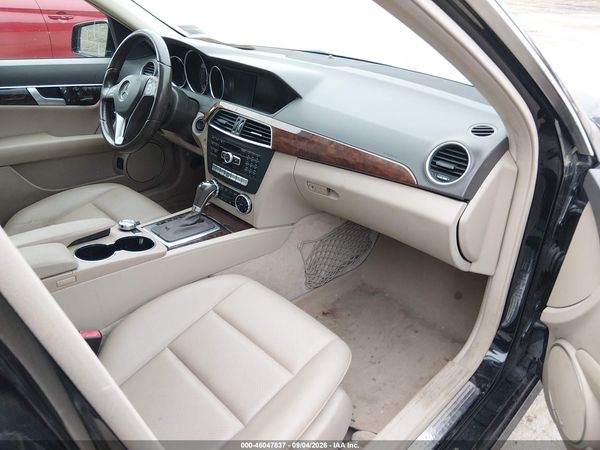 2013 MERCEDES-BENZ C 300 SPORT 4MATIC — I5