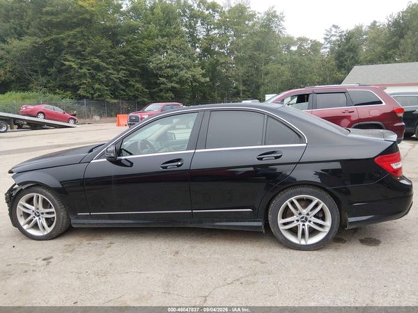 2013 MERCEDES-BENZ C 300 SPORT 4MATIC — I117
