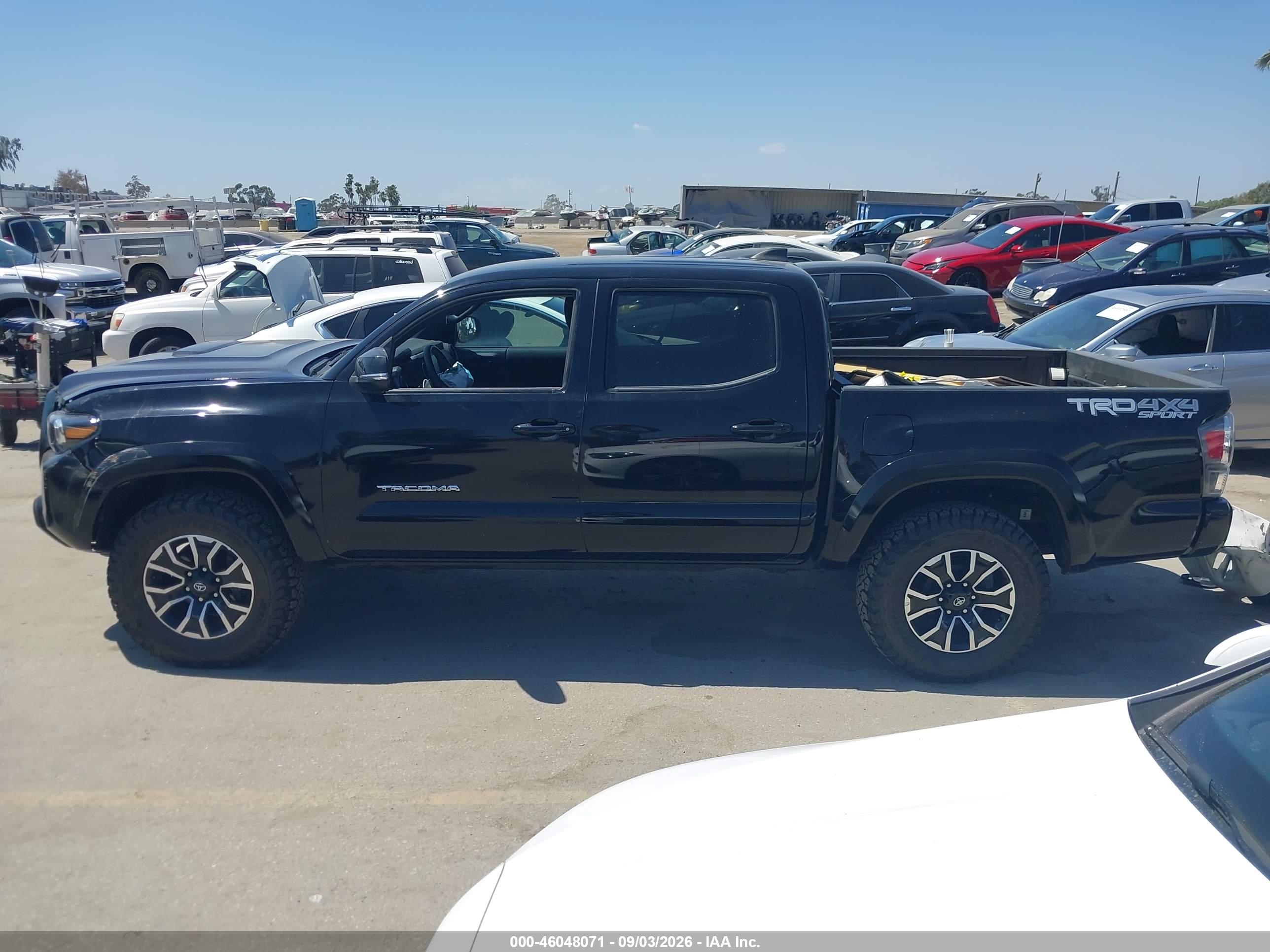 2023 TOYOTA TACOMA TRD SPORT