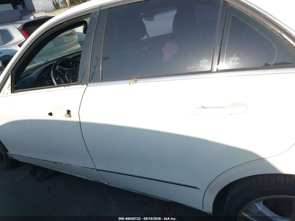 2013 MERCEDES-BENZ E 350 E350 — I117