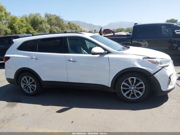 2017 HYUNDAI SANTA FE SE