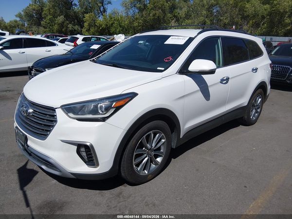 2017 HYUNDAI SANTA FE SE