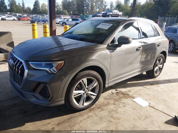 2021 AUDI Q3 45 TECHNIK — I2