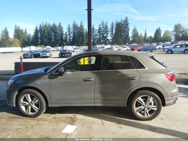 2021 AUDI Q3 45 TECHNIK — I117