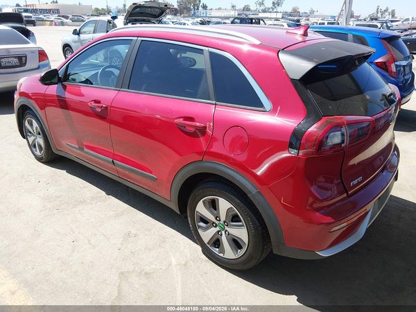 2018 KIA NIRO LX