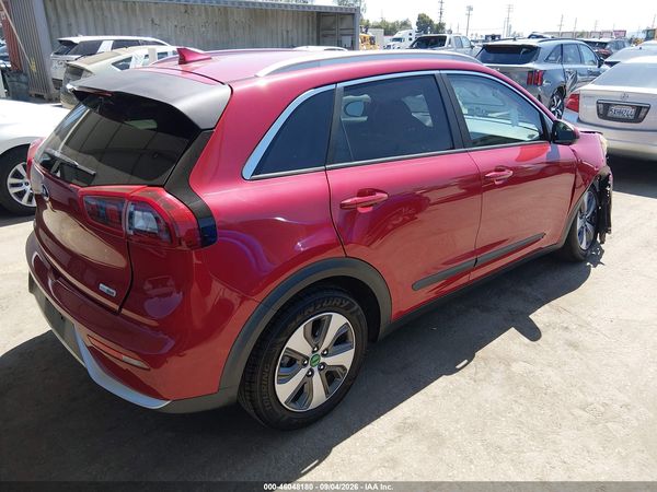 2018 KIA NIRO LX
