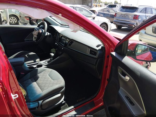 2018 KIA NIRO LX