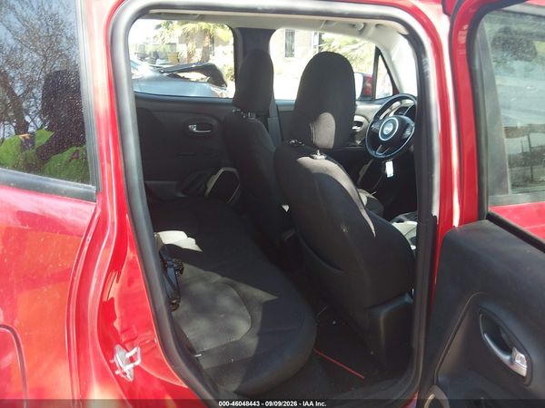 2016 JEEP RENEGADE LATITUDE — I8