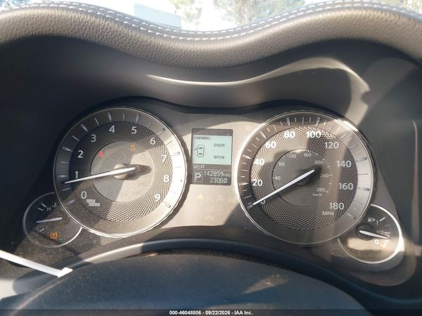 2016 INFINITI Q70 3.7 — I7