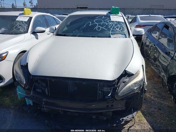 2016 INFINITI Q70 3.7 — I115
