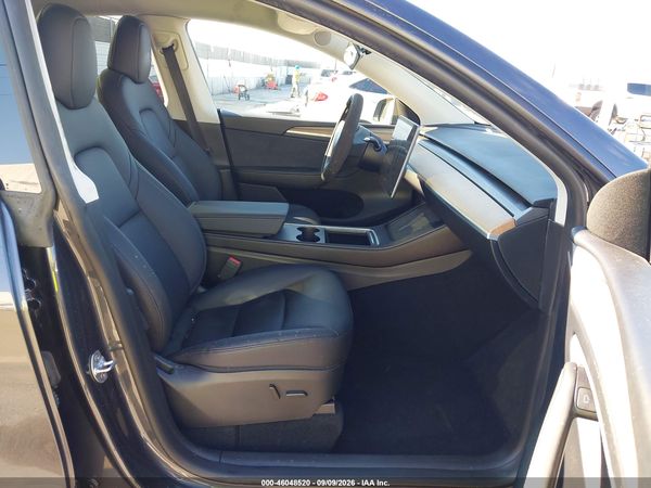 2024 TESLA MODEL Y — I5