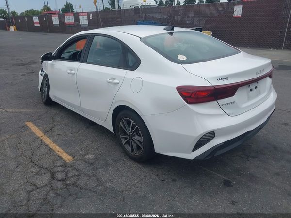 2022 KIA FORTE LXS — I3