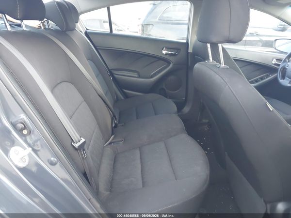 2016 KIA FORTE LX — I8