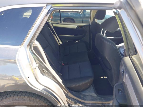 2018 SUBARU OUTBACK 2.5I PREMIUM — I8
