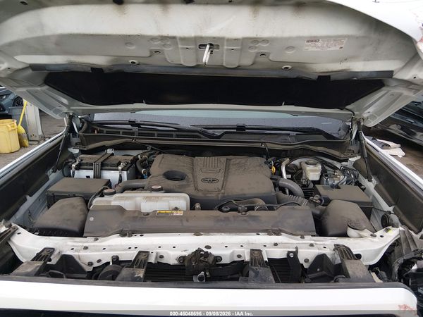 2024 TOYOTA TUNDRA LIMITED — I10