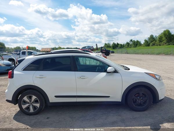 2017 KIA NIRO EX