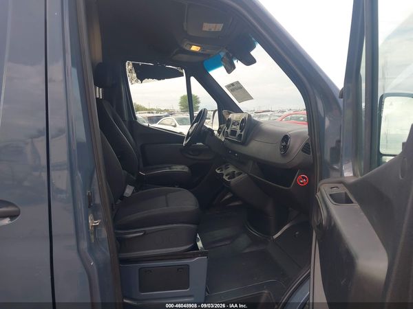 2019 MERCEDES-BENZ SPRINTER 2500 STANDARD ROOF V6