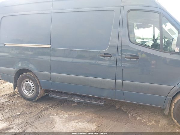 2019 MERCEDES-BENZ SPRINTER 2500 STANDARD ROOF V6