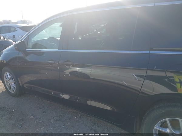 2023 CHRYSLER VOYAGER