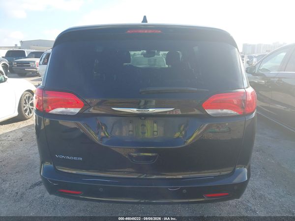 2023 CHRYSLER VOYAGER LX