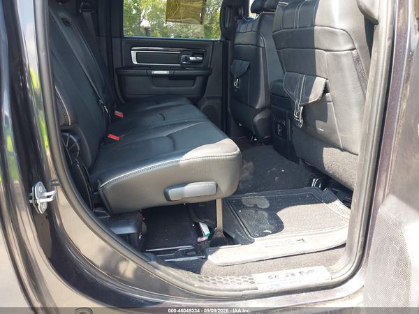 2017 RAM 3500 LIMITED  4X4 6'4 BOX — I8
