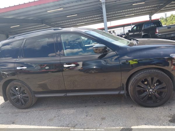 2018 NISSAN PATHFINDER SL