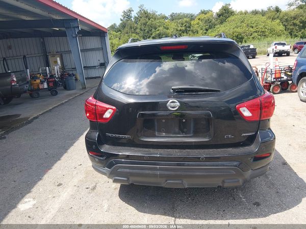 2018 NISSAN PATHFINDER SL