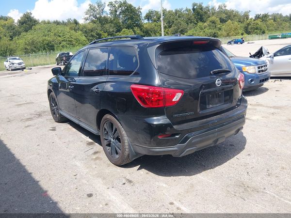 2018 NISSAN PATHFINDER SL