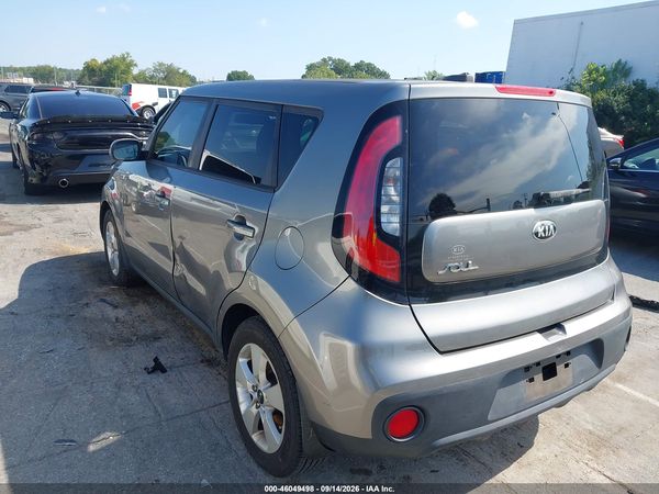 2017 KIA SOUL Base — I3
