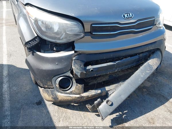 2017 KIA SOUL Base — I6