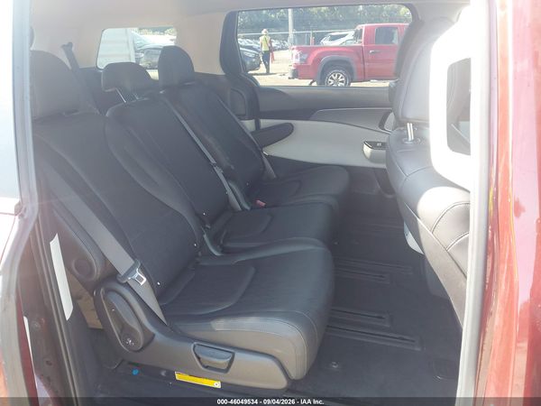 2022 KIA CARNIVAL MPV LX SEAT PACKAGE — I8