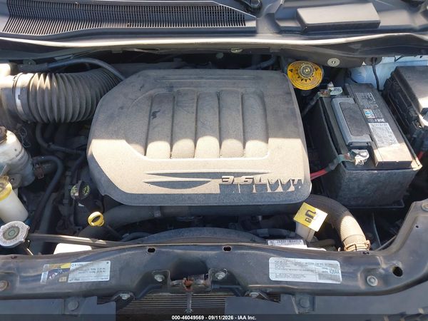 2019 DODGE GRAND CARAVAN SE — I10