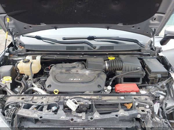2018 CHRYSLER PACIFICA L — I10