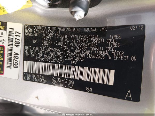 2012 TOYOTA SIENNA XLE V6 8 PASSENGER — I9