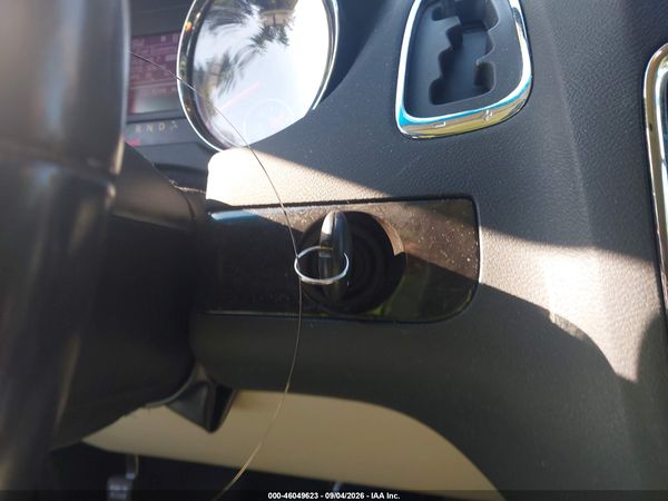 2014 DODGE GRAND CARAVAN SXT — I11