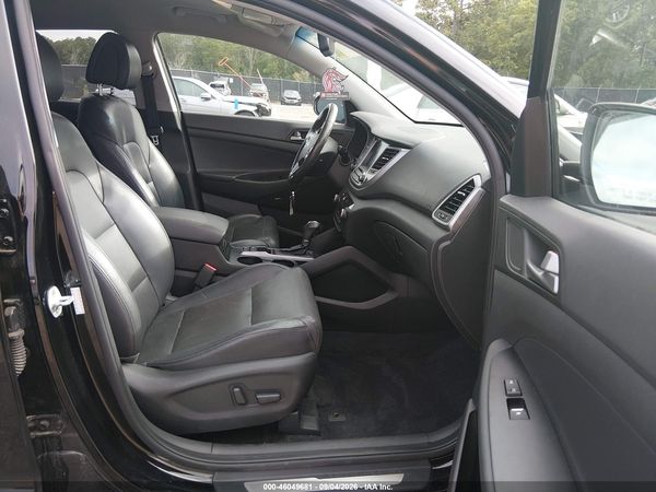2017 HYUNDAI TUCSON LIMITED — I5